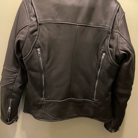 COPY - New Women’s Leather Riding Jacket, Vest & Chaps - Picture 2 of 9